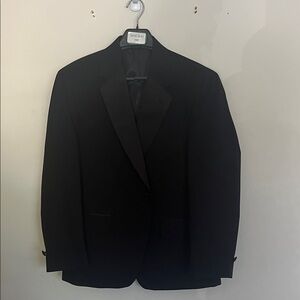 Elegant Men's Black Blazer